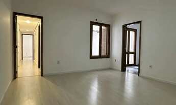 Imagem 4: Térreo com páteo! No bairro Bom Fim! Conheça hoje