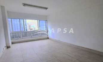 Imagem 2: SALA COMERCIAL NO CENTRO DO RIO DE JANEIRO QUE UNE PRATICIDADE E ESPAÇO PARA CRESCER. COM