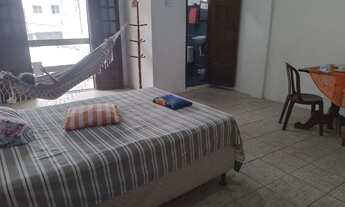 Imagem 3: Mobiliada (Tipo Chalé) Ótima p/ 2 Pessoas. Ampla área frente. Tudo pertinho