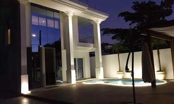 Imagem: Aluguel de temporada frente mar praia Daniela