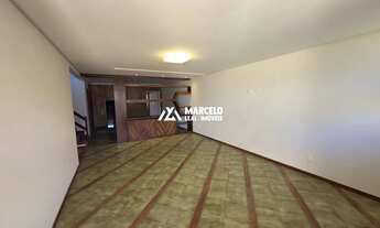 Imagem 4: Alugo casa de 4/4 sendo 02 suítes no Bairro Recreio (Vila Emurc) com 03 vagas de