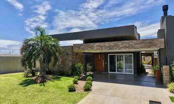 Imagem: Casa em Condomínio, 4 dormitórios em Condominio