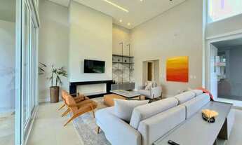 Imagem 2: Casa em Condomínio Nova com 4 suítes mobiliada com Piscina em Capão da Canoa