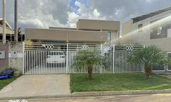 Imagem: Casa Jd Europa Carambeí