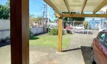 Imagem 4: Casa em Porto Alegre, no bairro Camaquã, com 2 dormitório(s), e 2 banheiros, à v