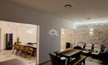 Imagem 3: Casa à Venda no Brejaru, Palhoça, com 2 Dormitórios e Ótima Localização