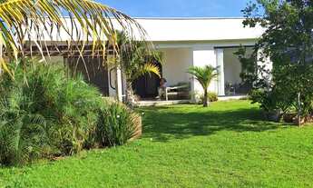 Imagem 4: Linda casa moderna em condomínio na praia