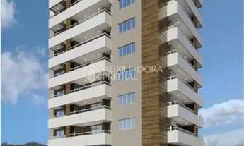 Imagem 2: Apartamento à Venda 150m² | 4 Quartos | 2 Suítes | 2 Vagas | 300m da Praia