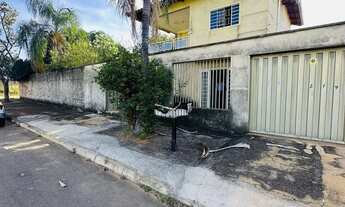 Imagem: Sobrado no parque Santa Rita