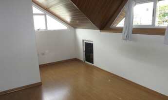 Imagem 5: Ampla residencia nas Merces com 3 dormitórios