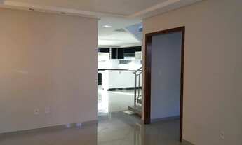 Imagem 3: Casa de Alto Padrão em Caetité com 4 Suítes