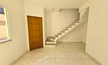 Imagem: Casa de 02 Quartos com Garagem em Nova Iguaçu