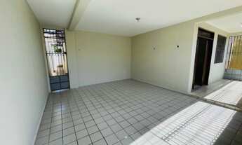 Imagem 3: Casa para venda possui 187 metros quadrados com 3 quartos em Cidade da Esperança - Natal