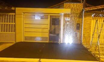 Imagem 3: Casa para venda possui 90 metros quadrados com 2 quartos em Maracanã - Praia Grande - SP