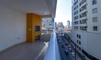 Imagem 3: 3 SUÍTES FRENTE PARA AVENIDA