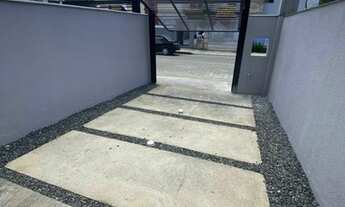 Imagem 3: Sobrado à venda no bairro Aventureiro - Joinville/SC