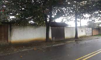 Imagem 2: Casa em Itaguaí com amplo terreno