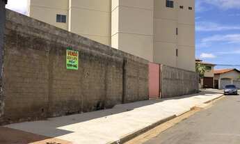 Imagem: Lote com 445 metros quadrados no bairro