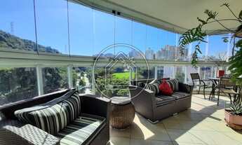 Imagem: Apartamento com 4 quartos, 2 suites e varanda