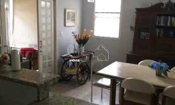 Imagem 4: Casa sobrado com 4 dormitórios, quintal amplo com muita área verde, pomar, churrasqueira