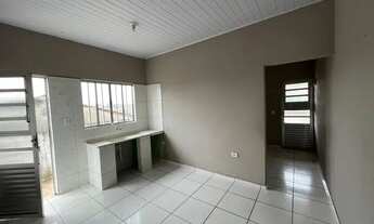 Imagem 3: Alugo casa R$450,00 Não independente e não tem garagem