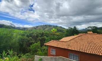 Imagem: Casa para venda em terreno de 680 m² com