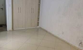 Imagem 3: Apartamento de um Quarto Centro