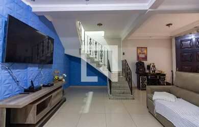 Imagem 2: Casa para Aluguel - Quitaúna, 3 Quartos, 300 m2