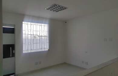 Imagem 5: SOBRESPOSTA BAIXA 3 dormitórios com quintal privativo em Santos na Av Conselheiro Nébias