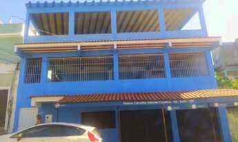 Imagem: Sobrado para venda tem 498 metros quadrados