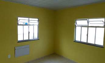 Imagem 5: Alugo casa 2 quartos na Jansen de Melo, 10 quase esquina com General Padilha