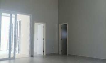 Imagem 2: Casa à venda de alto padrão no Condomínio Bosque dos Cajueiros