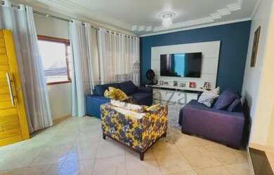 Imagem 4: Casa para aluguel possui 380 metros quadrados com 5 quartos