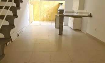 Imagem 2: Atibaia - Condomínio Fechado com 2 Suítes, 2 Vagas e Piscina