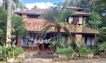 Imagem: Sobrado de 218m² com 4 quartos em Serra