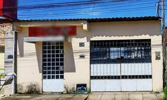 Imagem: Casa em rua publica