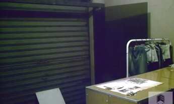 Imagem 4: Sobrado com 3 dorm., 2 banh, garagem, pequeno quintal, bom local