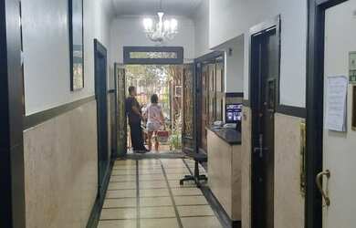 Imagem 5: Apartamento mobiliado na Glória, 40 m², sala com varanda e suíte. em Glória - Rio de Jan