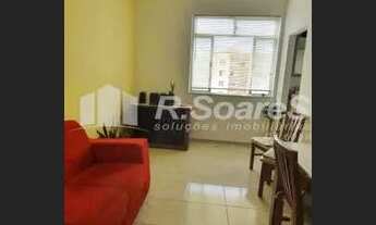 Imagem 4: Apartamento com 2 quartos no Centro. Rua Carlos de Carvalho