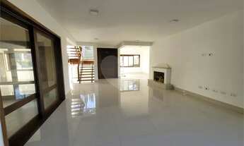 Imagem 2: Locação Casa na Serra da Cantareira, com 3 suítes no Condomínio Suíça da Cantareira