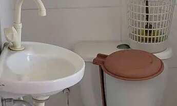 Imagem 6: Apartamento de 1/4 sala, cozinha e banheiro