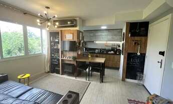 Imagem 2: PORTO ALEGRE - Apartamento Padrão - Azenha