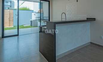 Imagem 2: Casa de condomínio para venda tem 190 metros quadrados com 3 quartos