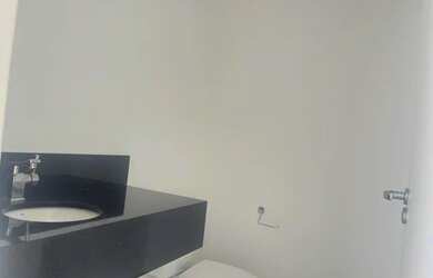 Imagem 6: Green Park - Casa Térrea Exclusiva com Cozinha Recheada de Armários e Planta Base Diferenc