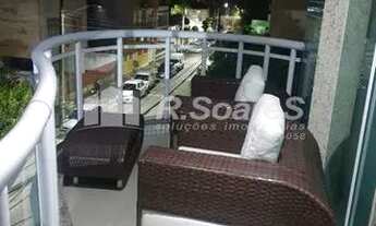 Imagem: Apartamento com três quartos sendo um suíte