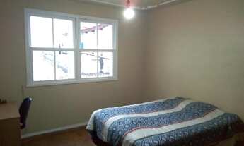 Imagem: Quarto em apartamento no centro de Pelotas