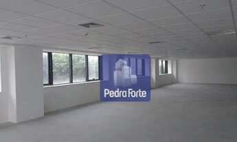 Imagem 5: Conjunto comercial novo