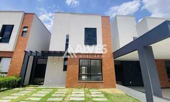 Imagem 3: CASA DE ALTO PADRÃO COM 3 SUÍTES EM CONDOMÍNIO NO BAIRRO SIM