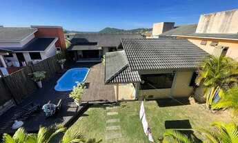 Imagem 2: Casa à venda no bairro Praia do Rosa - Imbituba/SC