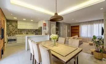 Imagem 2: PORTO ALEGRE - Casa Padrão - Hípica